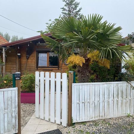 Grand Chalet Tout Equipe 6 Personnes Proche Des Plages Du Debarquement Sommervieu Bagian luar foto